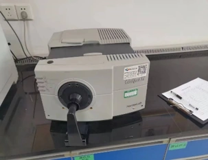 Máy đo màu dùng đánh giá lão hóa R-5610